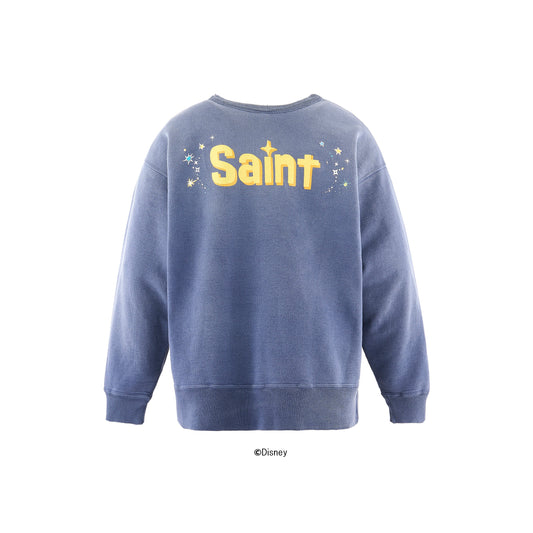 SAINT MxxxxxxとDisneyのコラボレーションアイテムであるDSN_CRW NK SWT TINKER BELLの背面の商品画像。