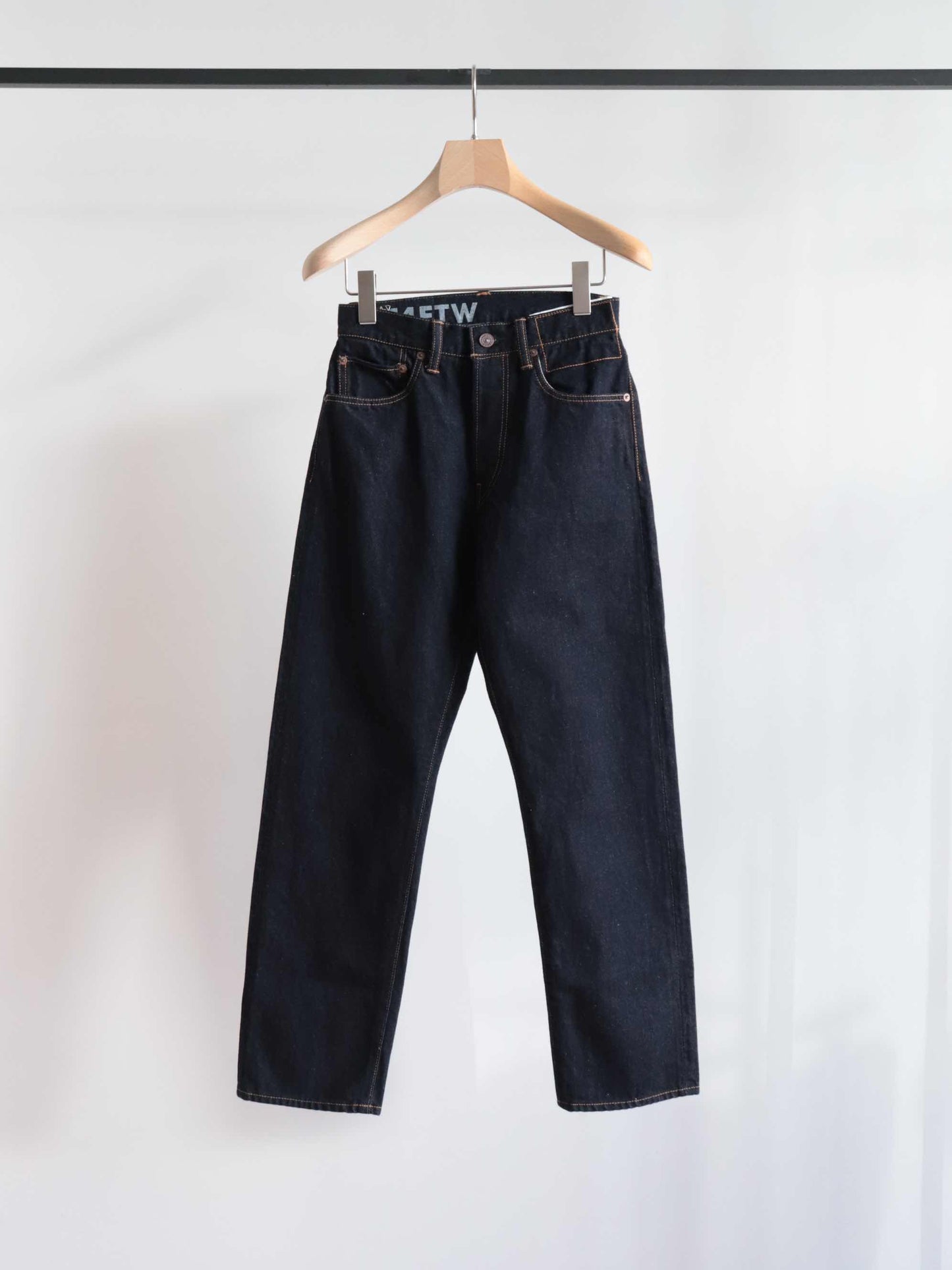 SOCIAL SCULPTURE W14 F.T.W