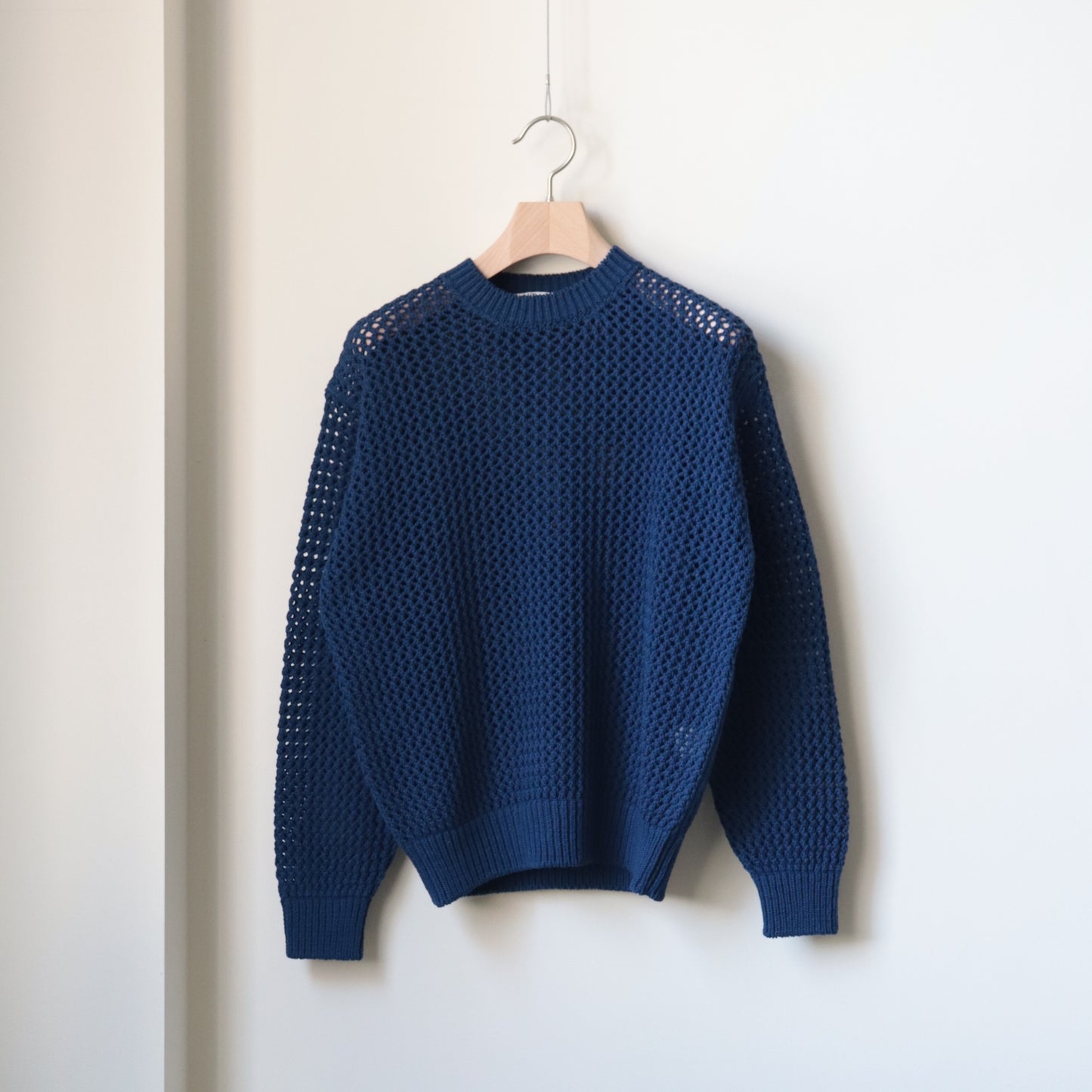 AURALEEE / COTTON LILY-YARN MESH KNIT P/O