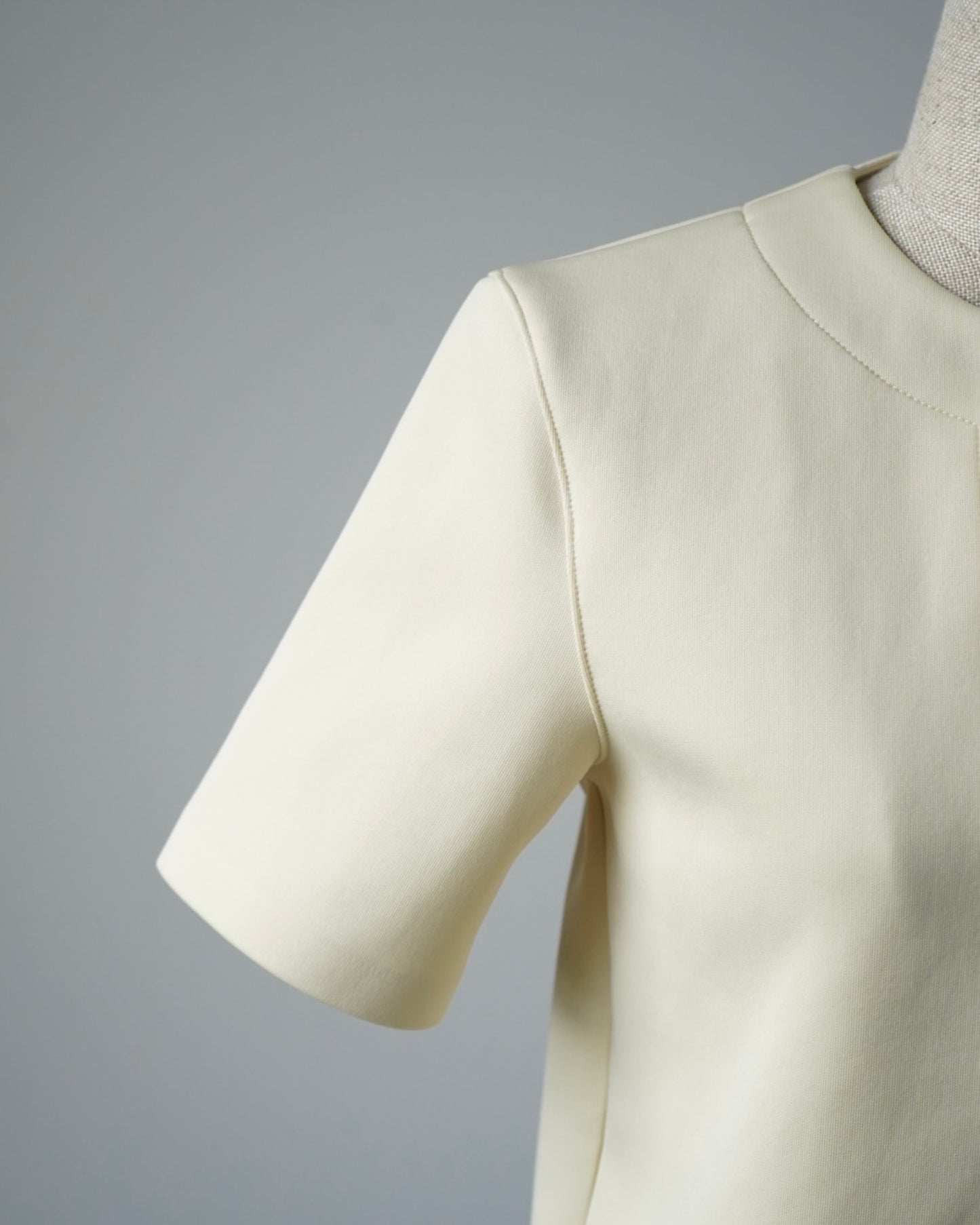 AURALEE / WETSUIT JERSEY LACE UP TEE