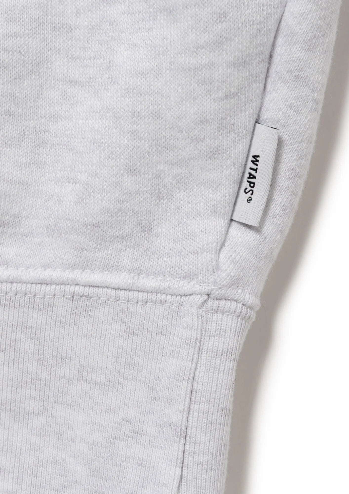 THROWDY ZIP HOODY