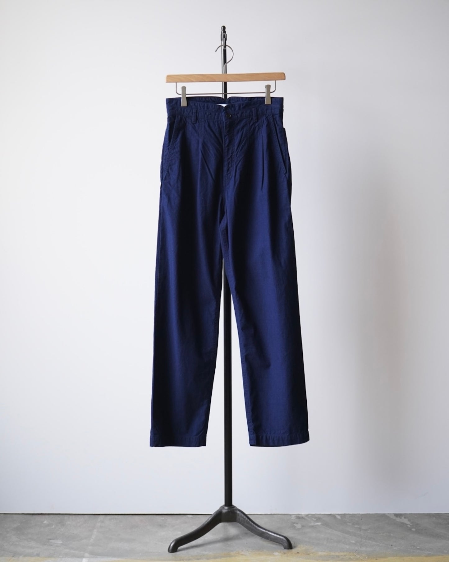 ARCHI / SELVAGE CHAMBRAY PANTS