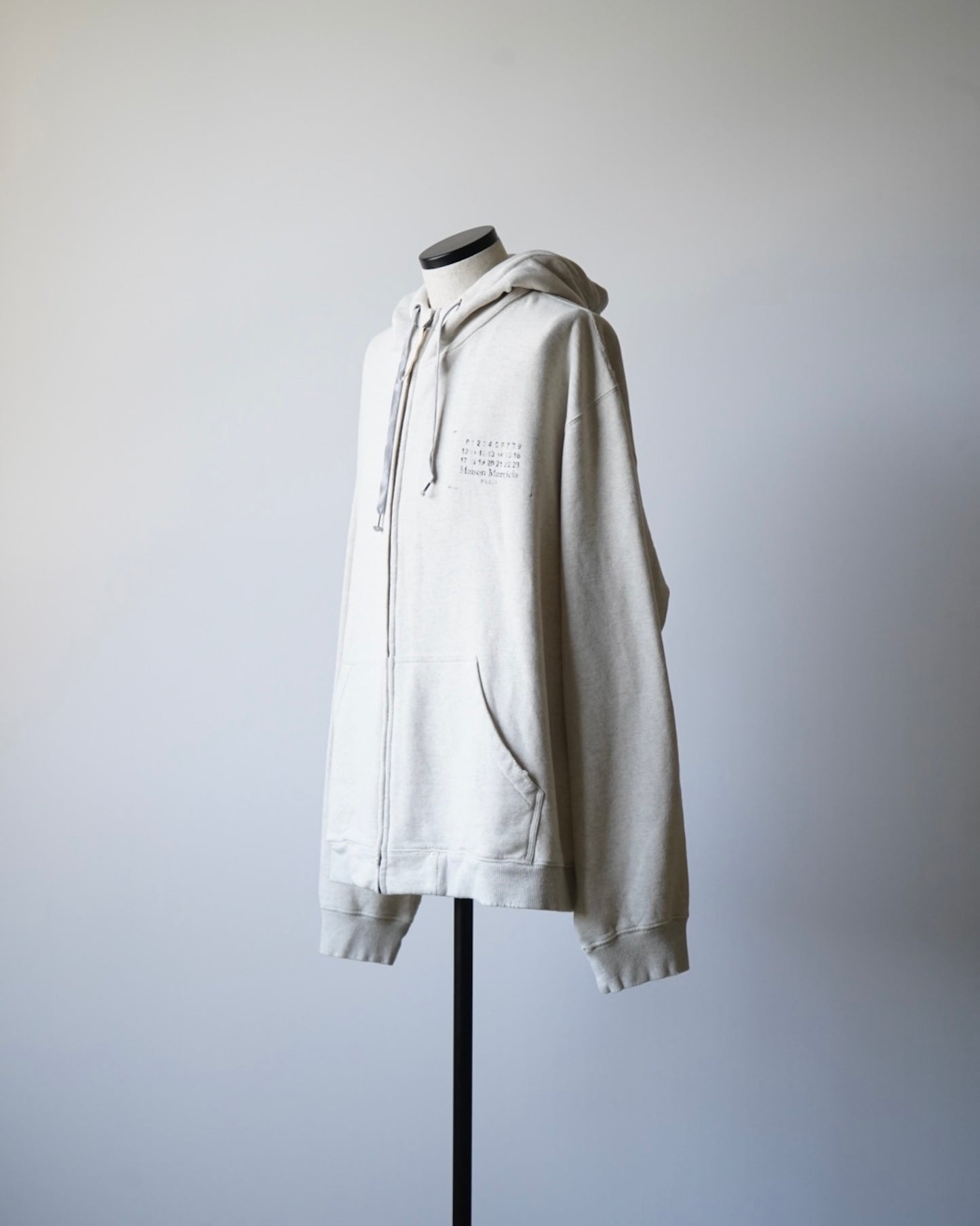 S50HG0048 STAMP LOGO ZIP HOODIE