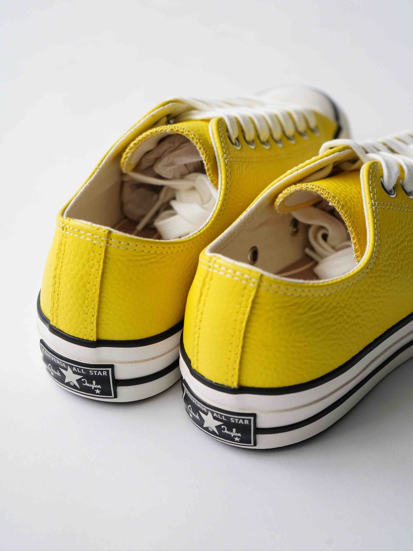 CHUCK TAYLOR LEATHER OX