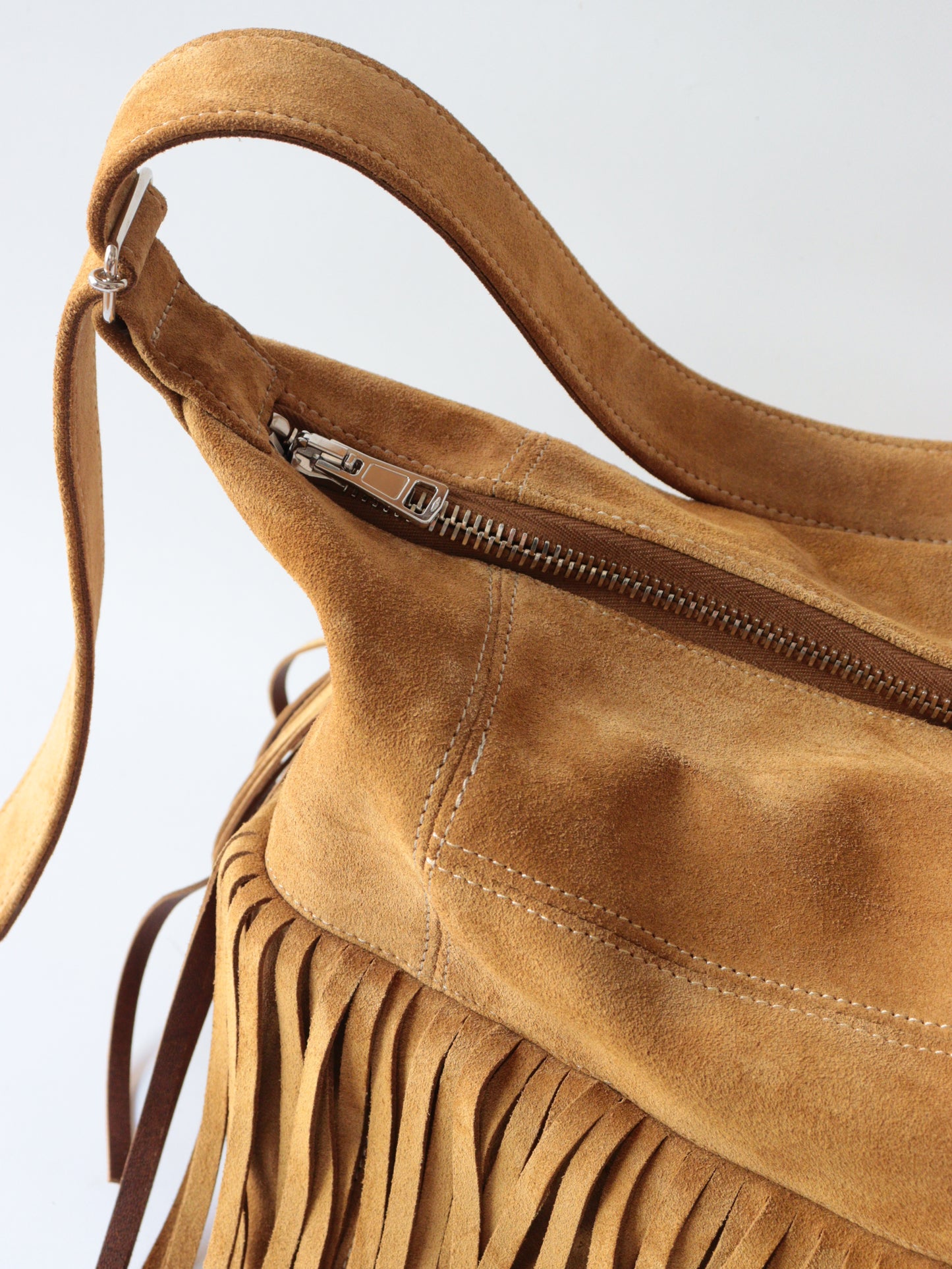 UH0636 / LEATHER BAG