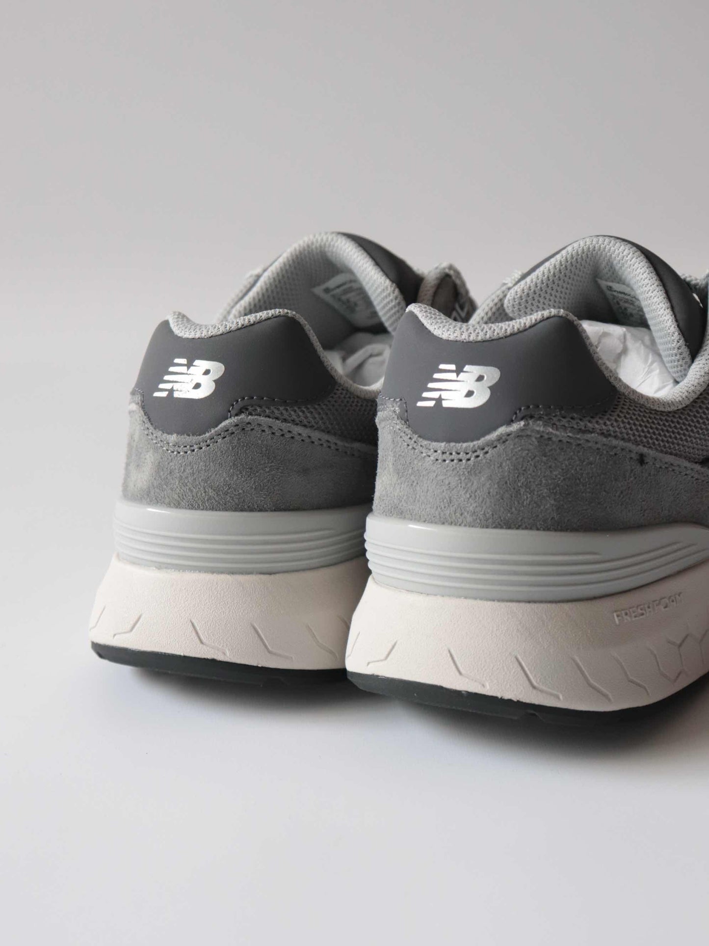 Walking Fresh Foam 880 v6