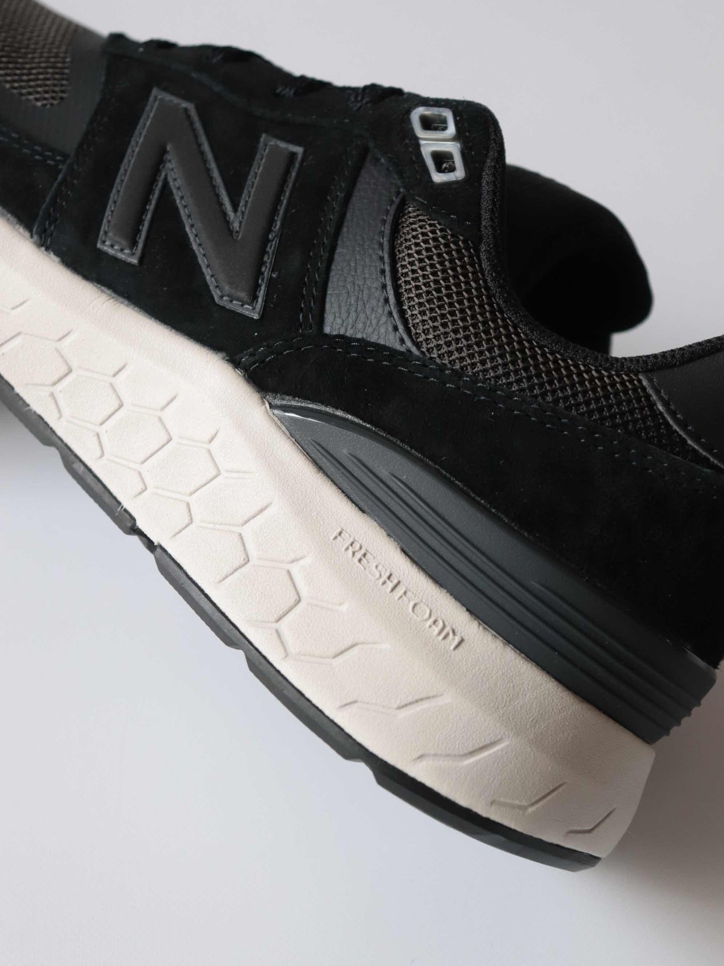 Walking Fresh Foam 880 v6