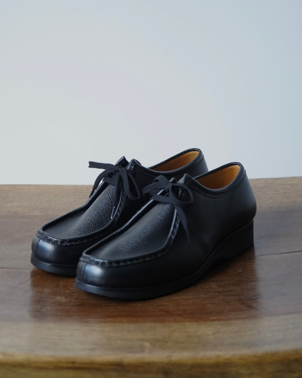 F02-0002_M Tirolean shoes_Grain leather