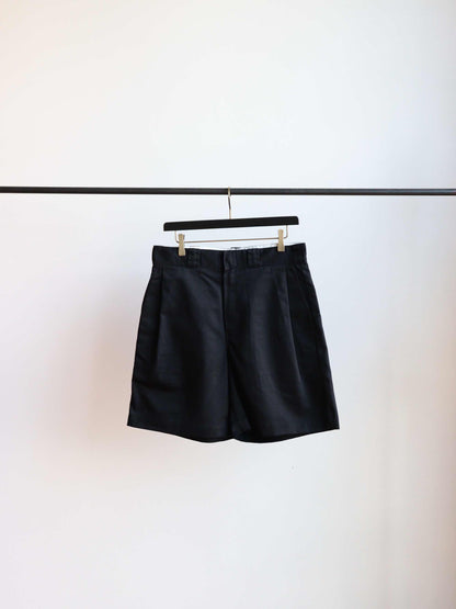 × Dickies HALF PANTS