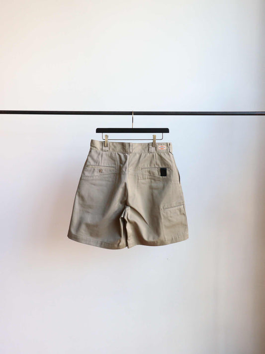 × Dickies HALF PANTS