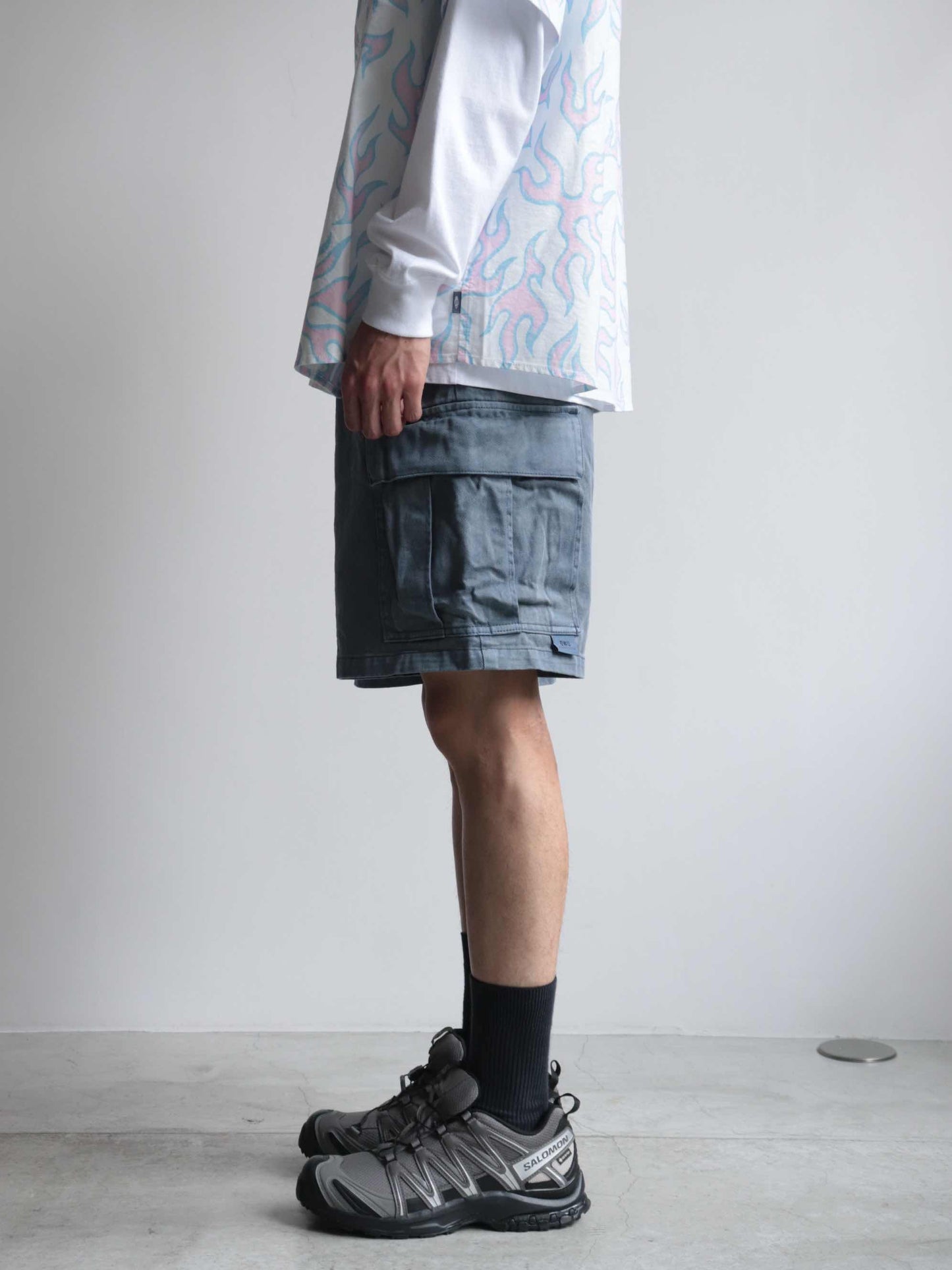 BUCKET CARGO SHORTS