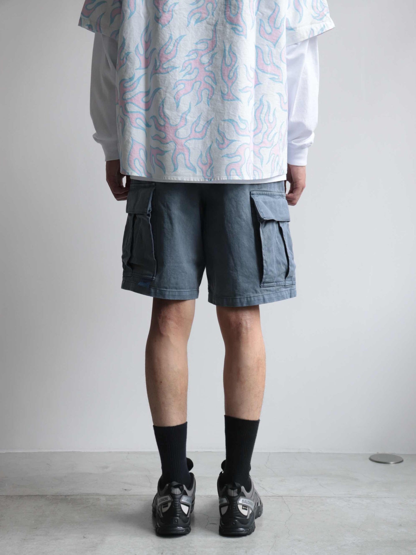 BUCKET CARGO SHORTS