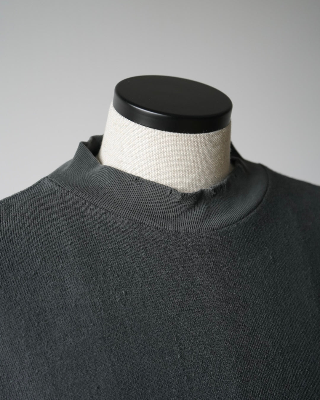 STAMP LOGO T-SHIRT