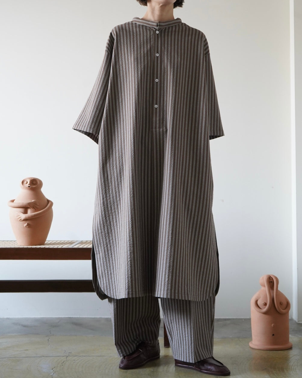 CAFTAN WITH PADDED COLLAR