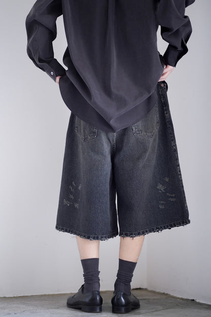 BAGGY DENIM SHORTS