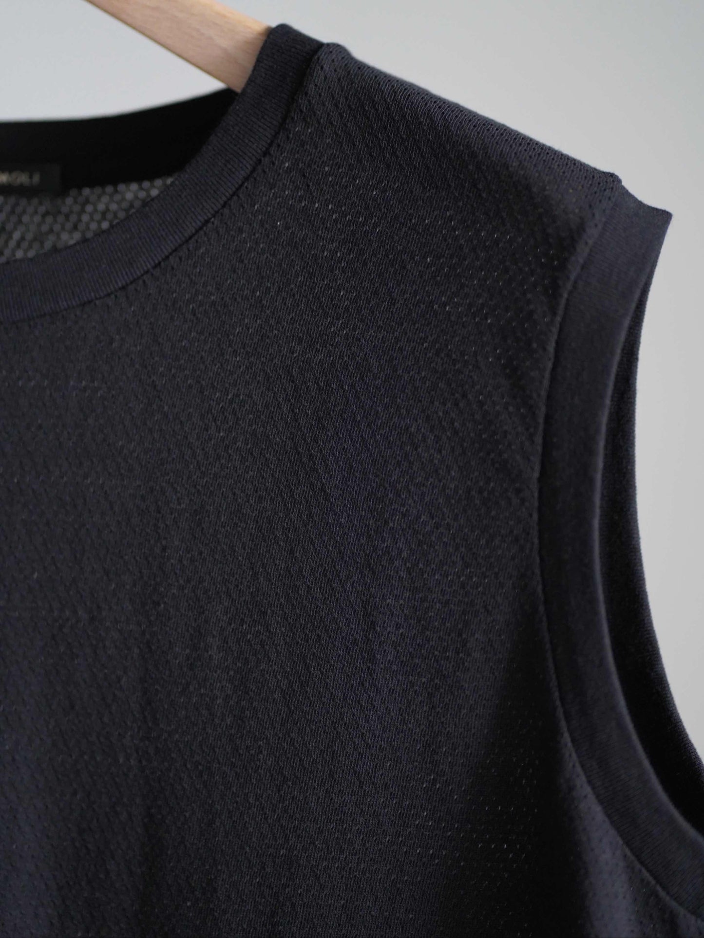 ウールメッシュ ノースリーブ