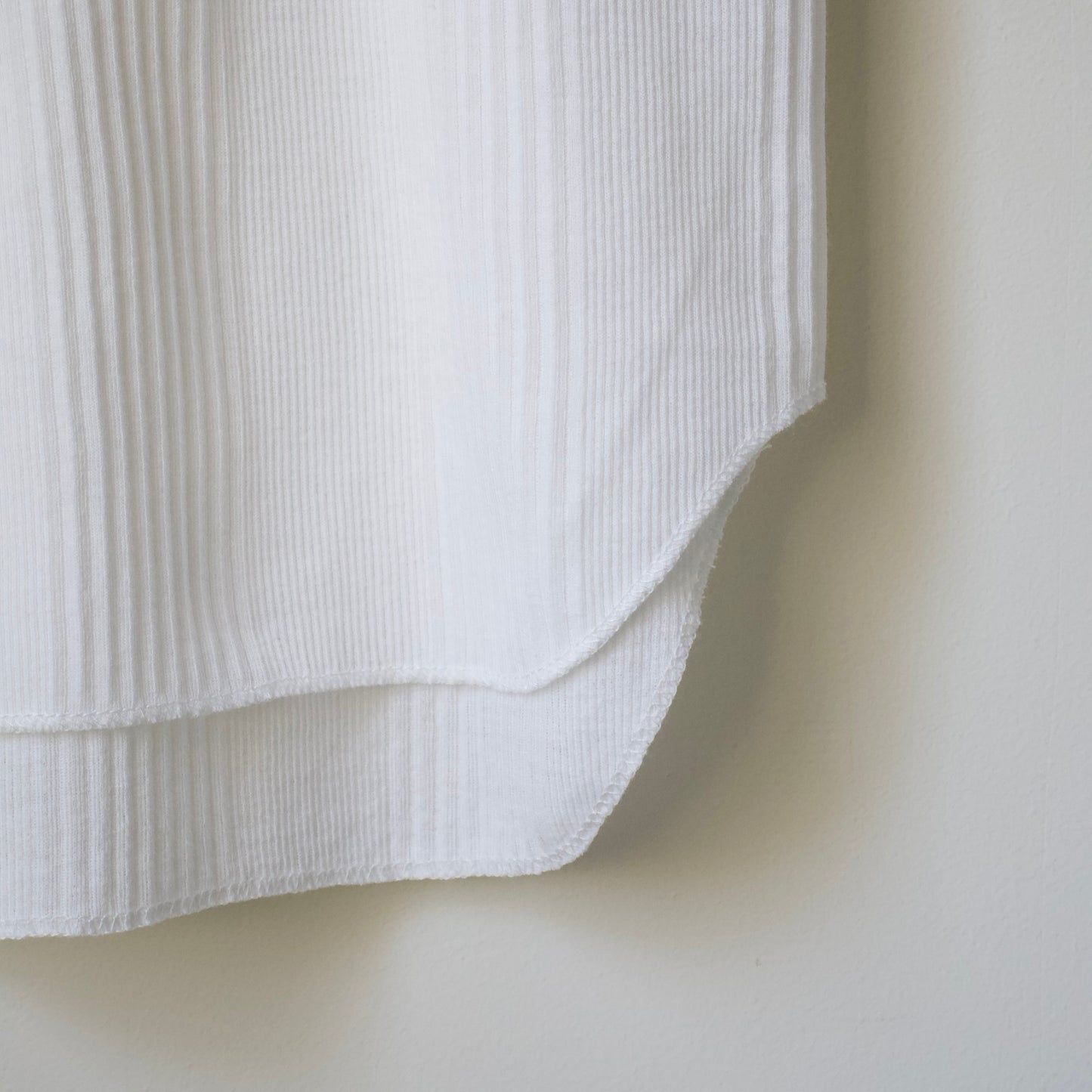 FUMIKA_UCHIDA / NEEDLE DRAWING TANK TOP