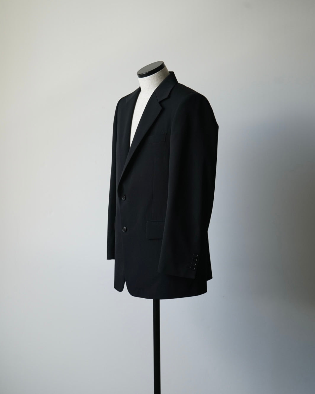 LIGHT WOOL MAX GABARDINE JACKET