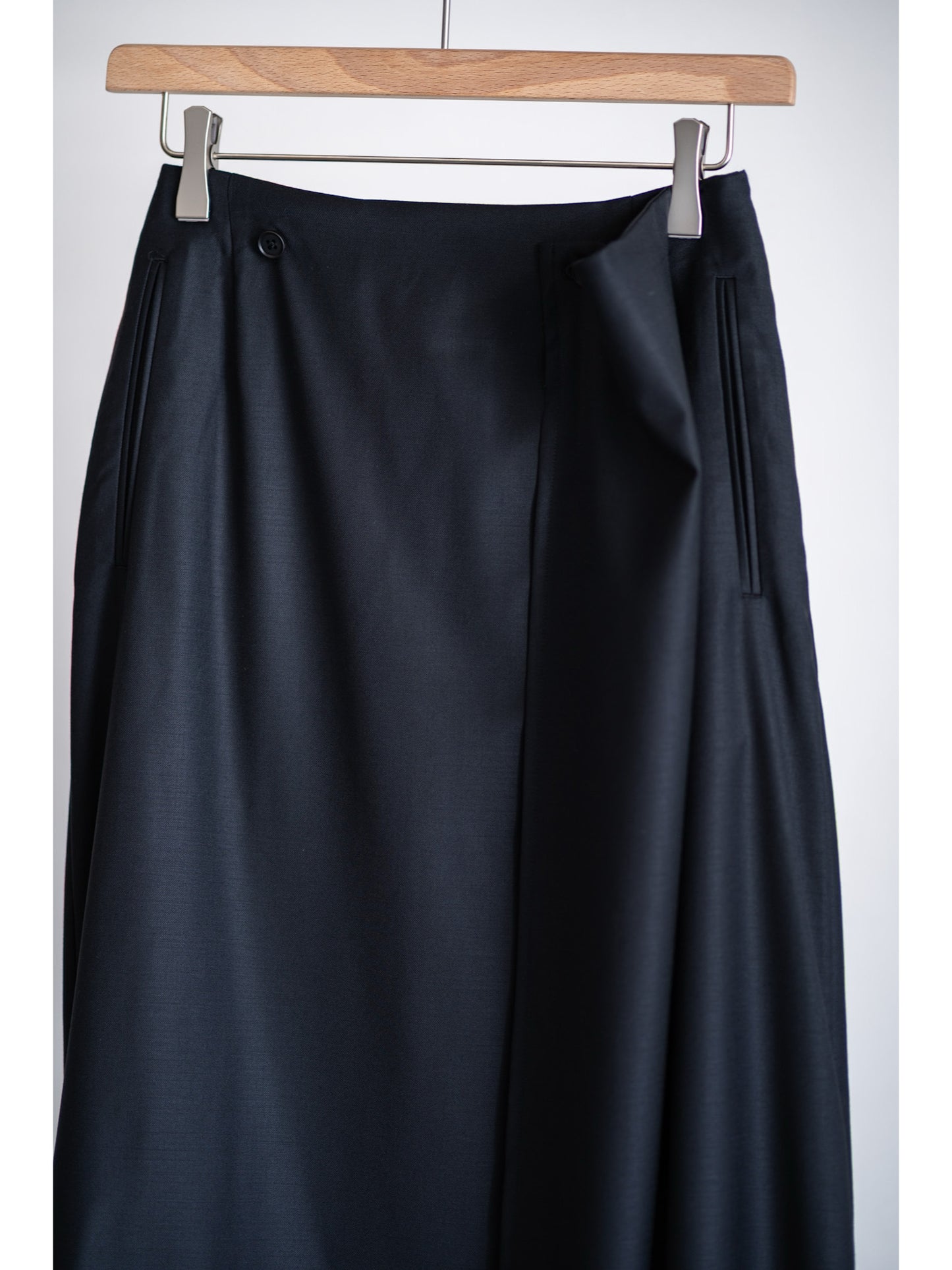 WOOL SILK WRAP SKIRT