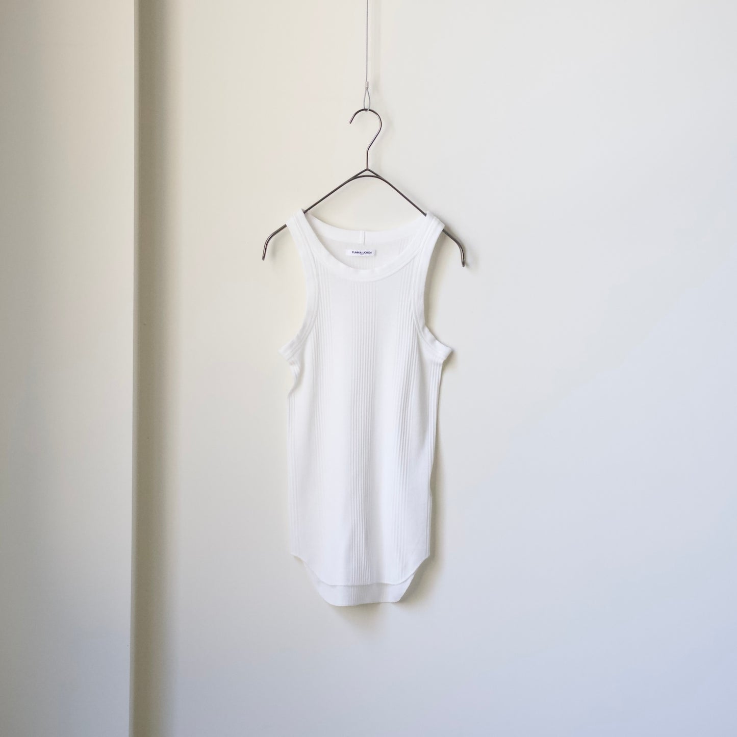 FUMIKA_UCHIDA / NEEDLE DRAWING TANK TOP