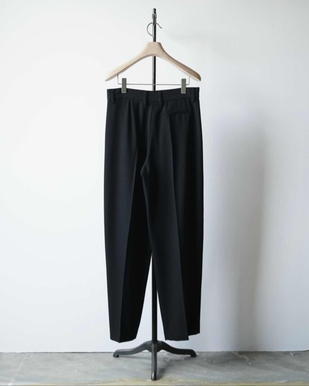 DOUBLE PLEATED WIDE PANTS