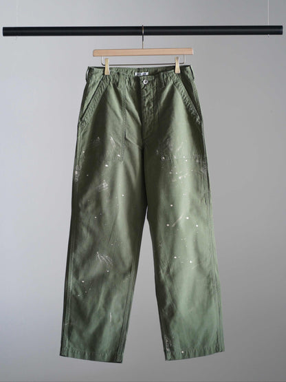 WASHED BAGGY SATIN BLEACHED BAKER PANTS