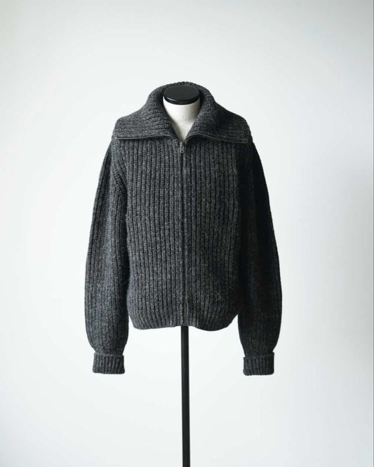 ZIPPED CARDIGAN