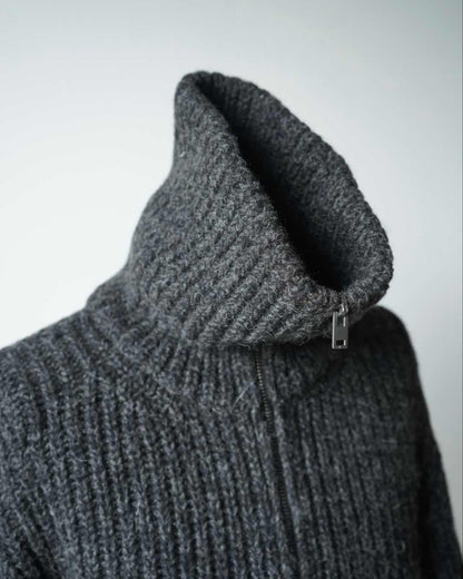 ZIPPED CARDIGAN