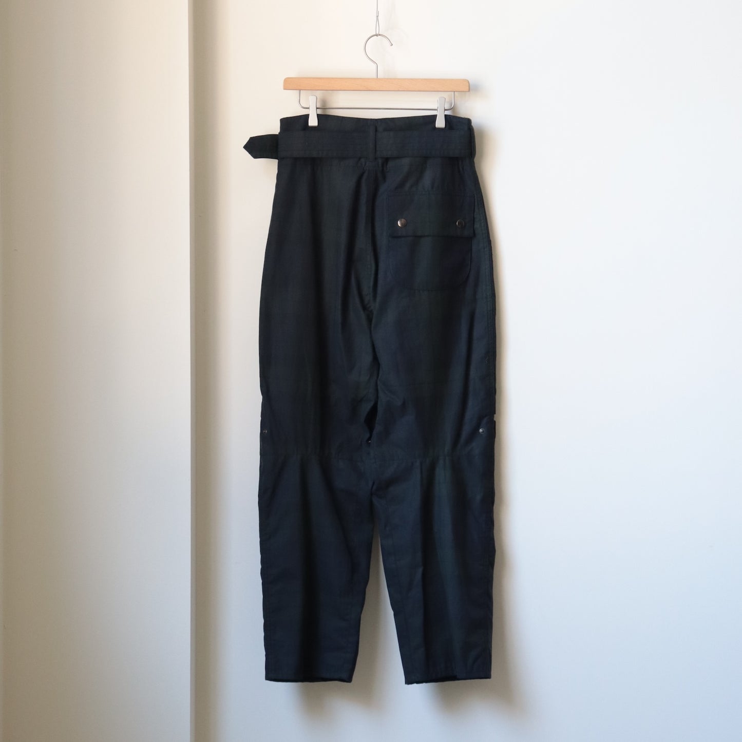 OILED TARTAN PLAID BELT PANTS