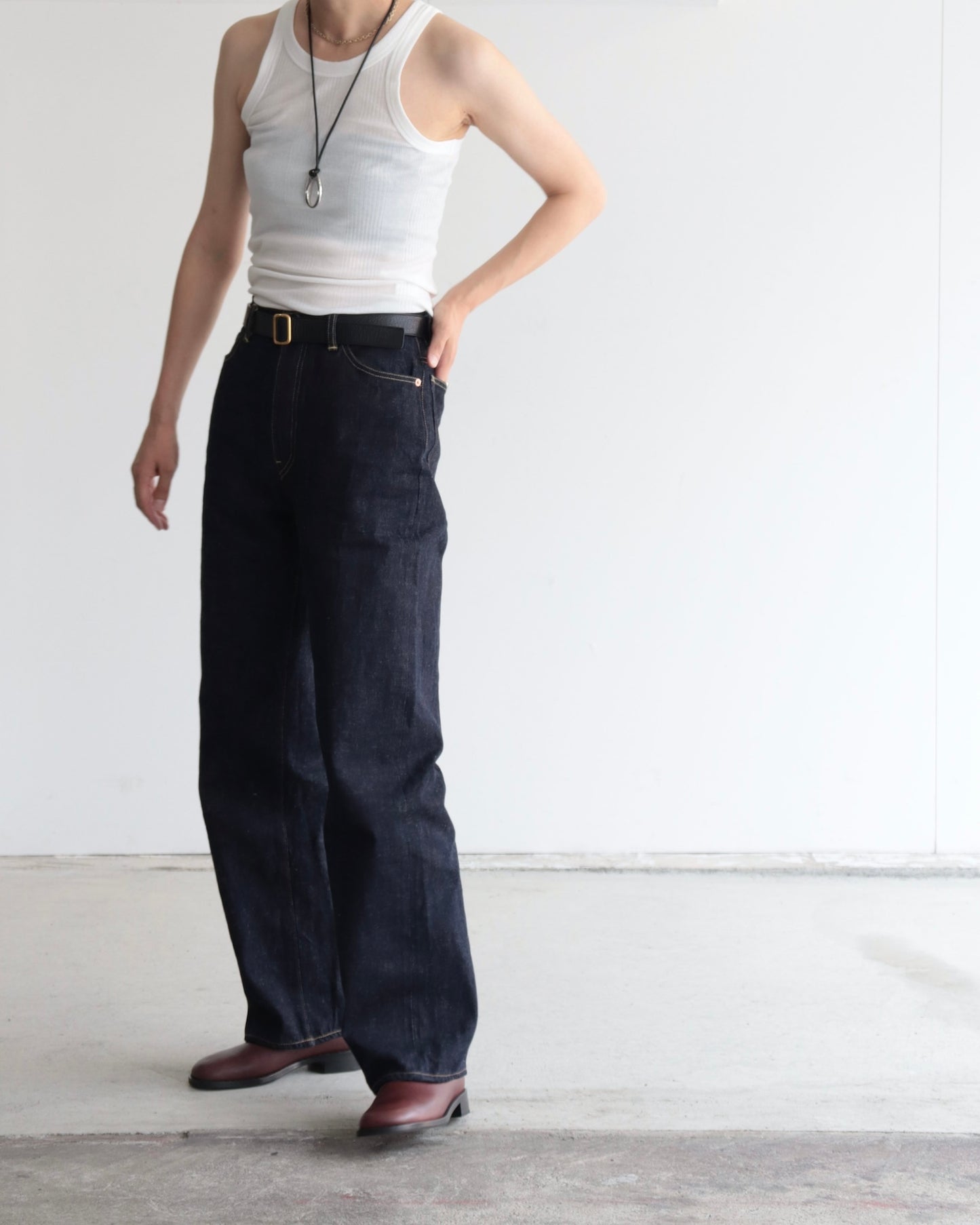 FUMIKA_UCHIDA / NEEDLE DRAWING TANK TOP