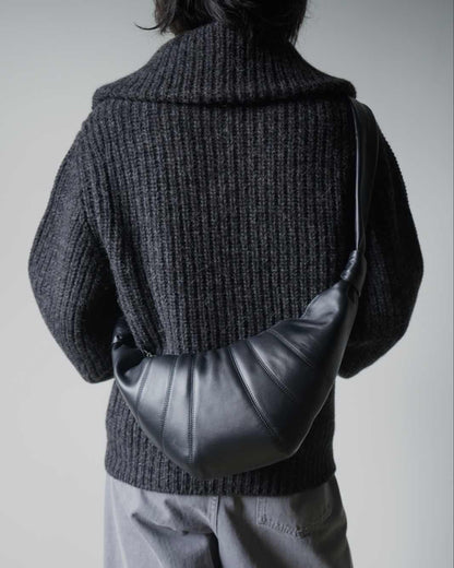 MEDIUM CROISSANT BAG