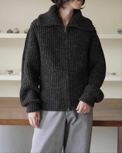 ZIPPED CARDIGAN