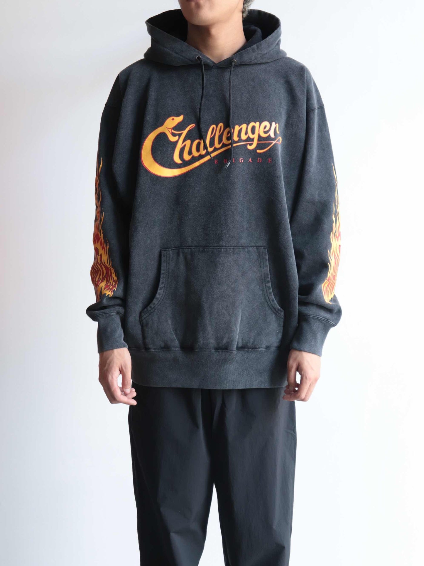 SNAKING LOGO HOODIE