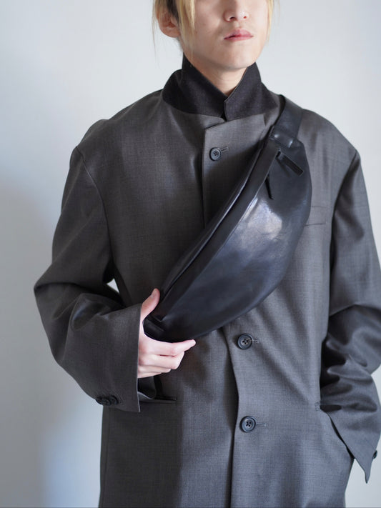 LEATHER SLING BAG