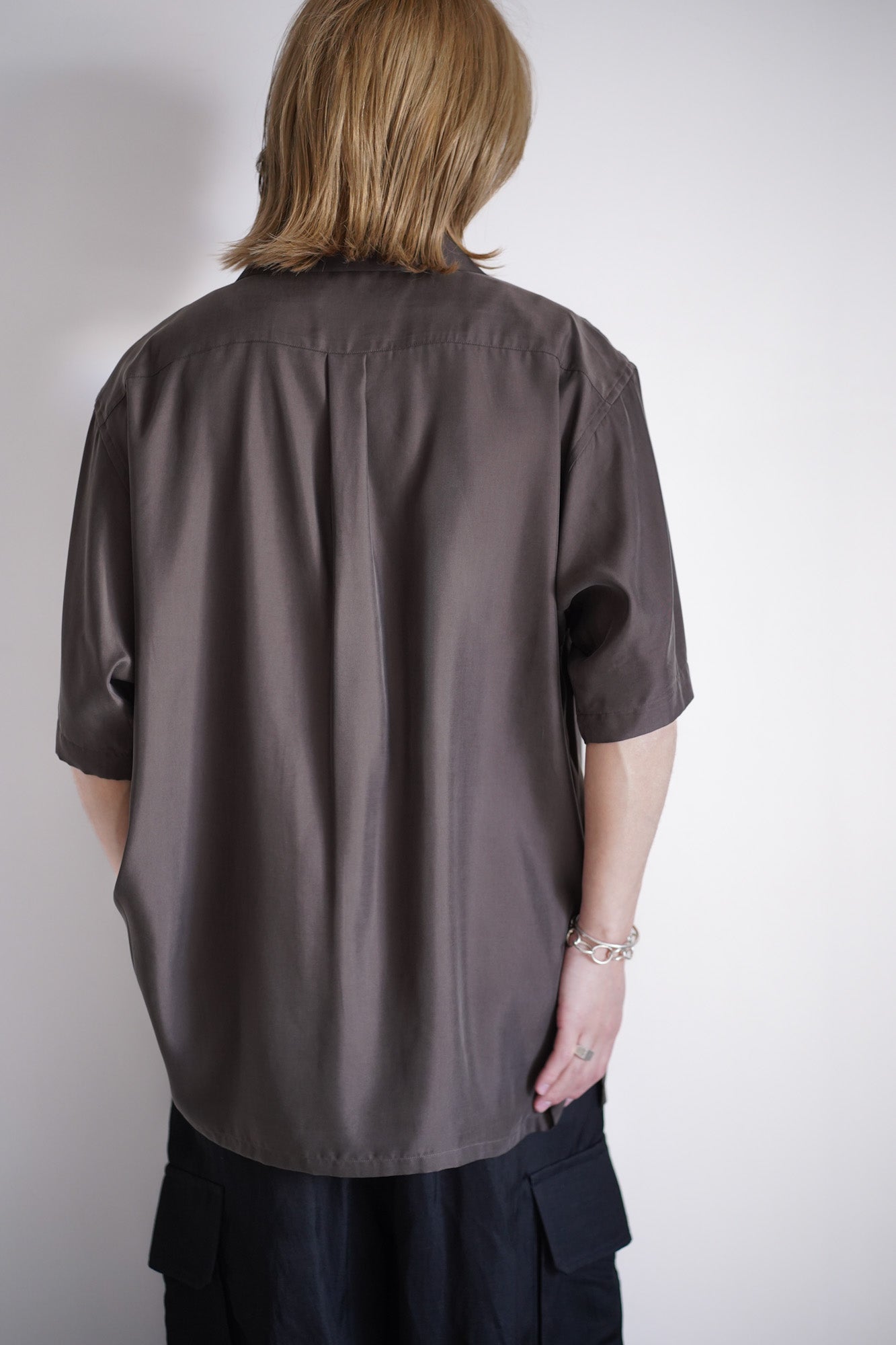 CUPRO TWILL OVERSIZED OPEN COLLAR SS SHIRT
