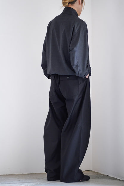 BACK SATIN BARREL-LEG PANTS 【 GENDERLESS 】