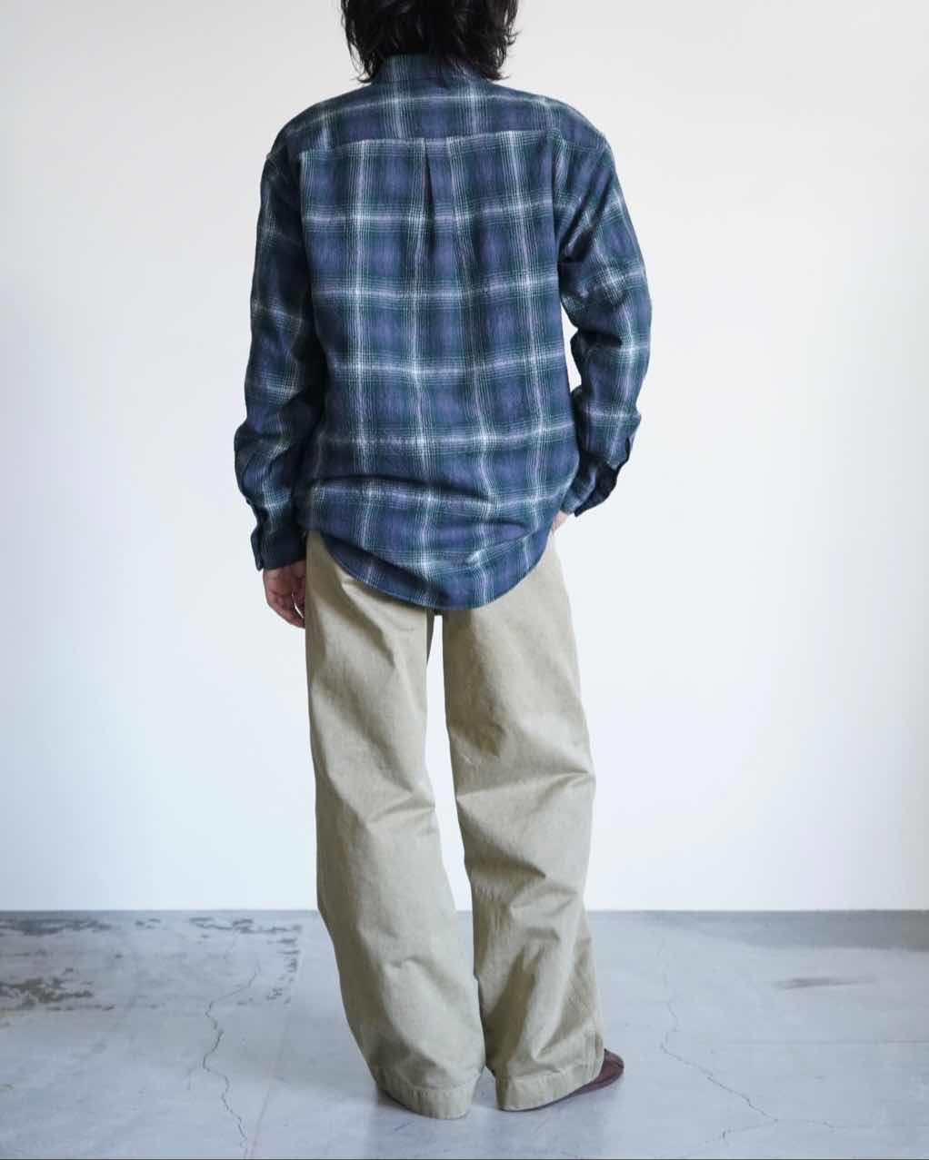 PRODUCT DYED FINX CHINO ONE-TUCK PANTS