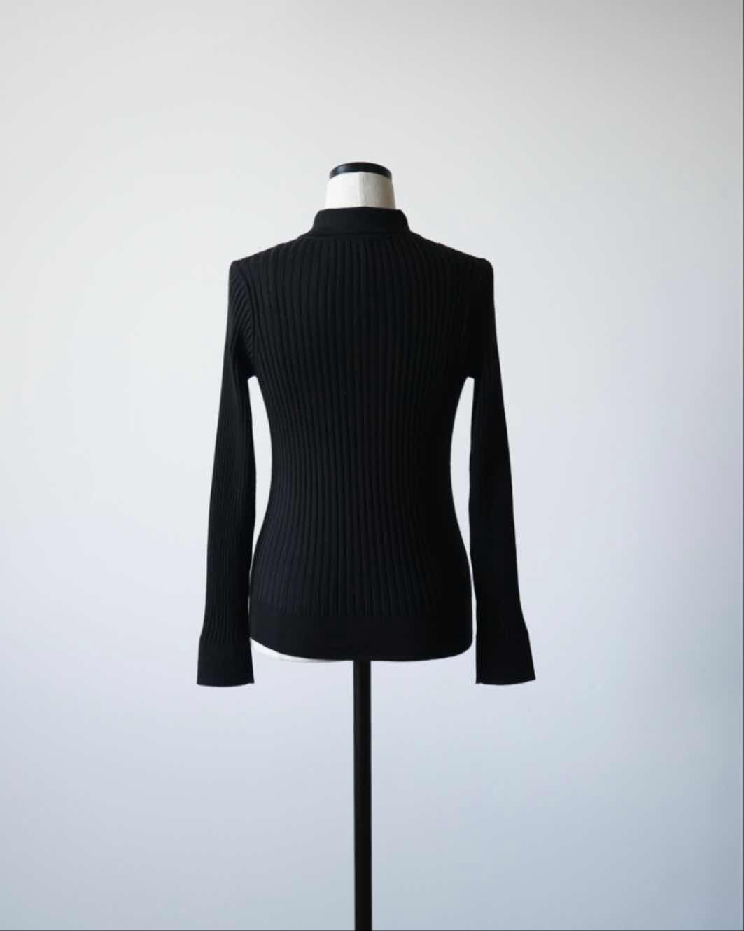 WIDE RIBBED POLO SWEATER