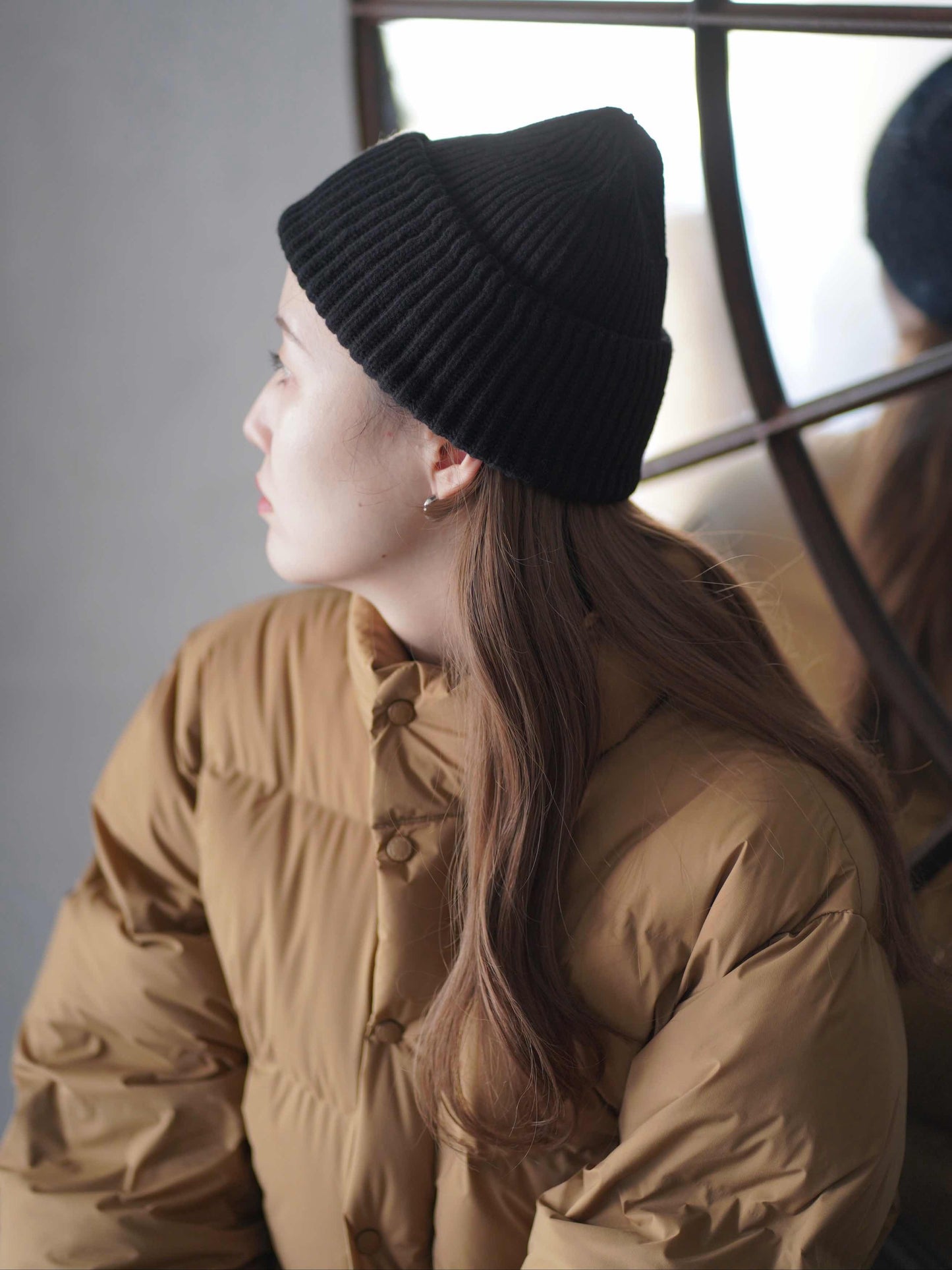 RIBBED KNIT WOOL BEANIE