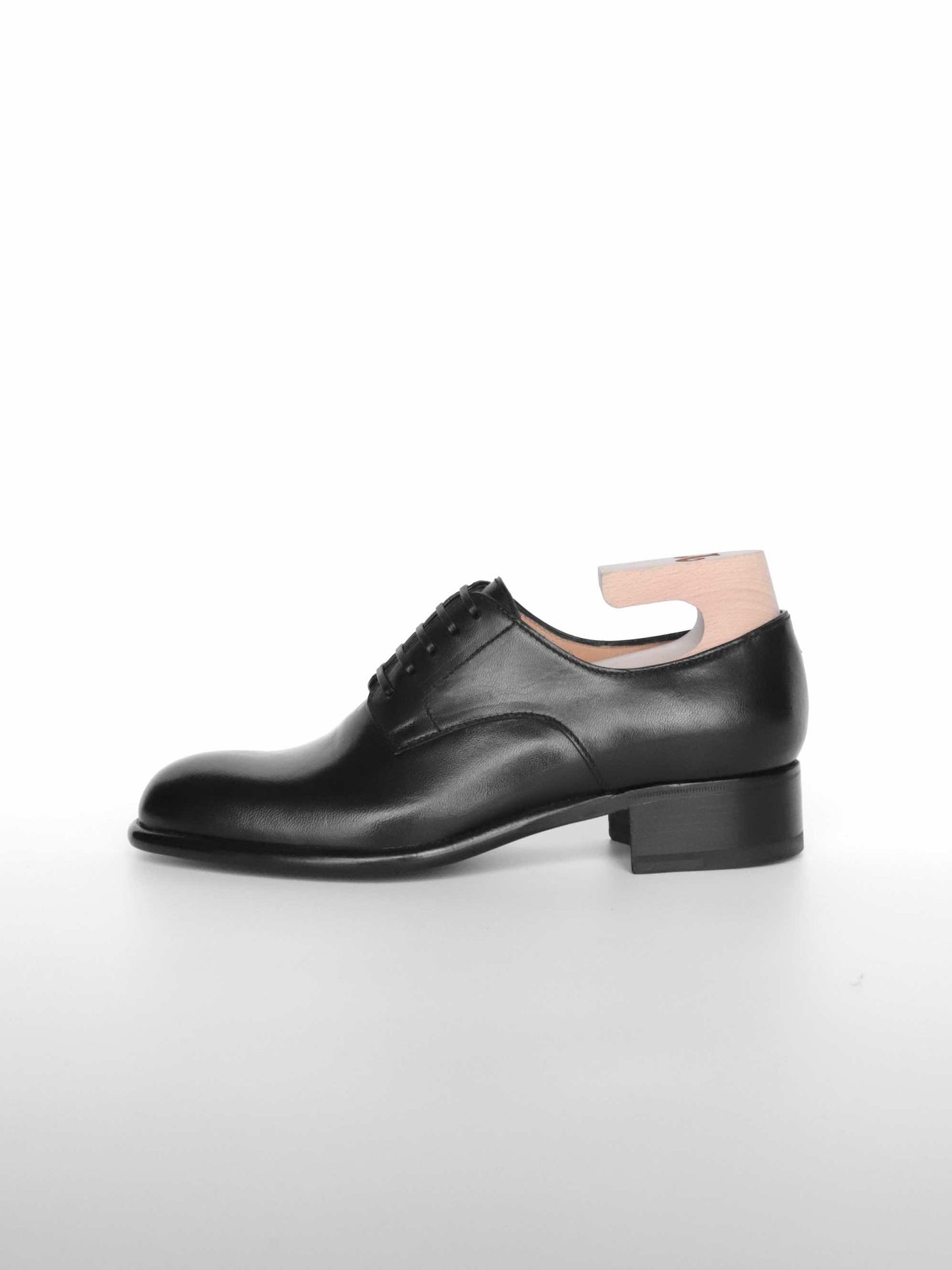 Art.Y30019 PLAIN-TOE / Last KARENA