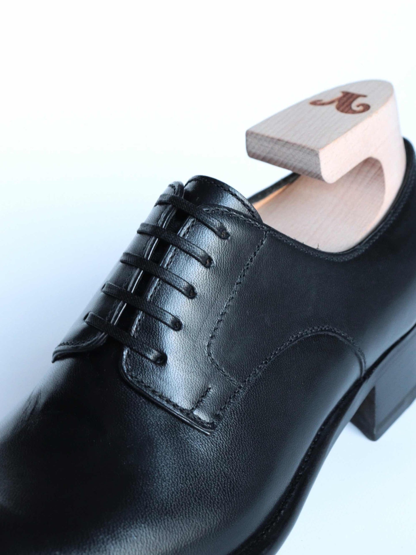 Art.Y30019 PLAIN-TOE / Last KARENA