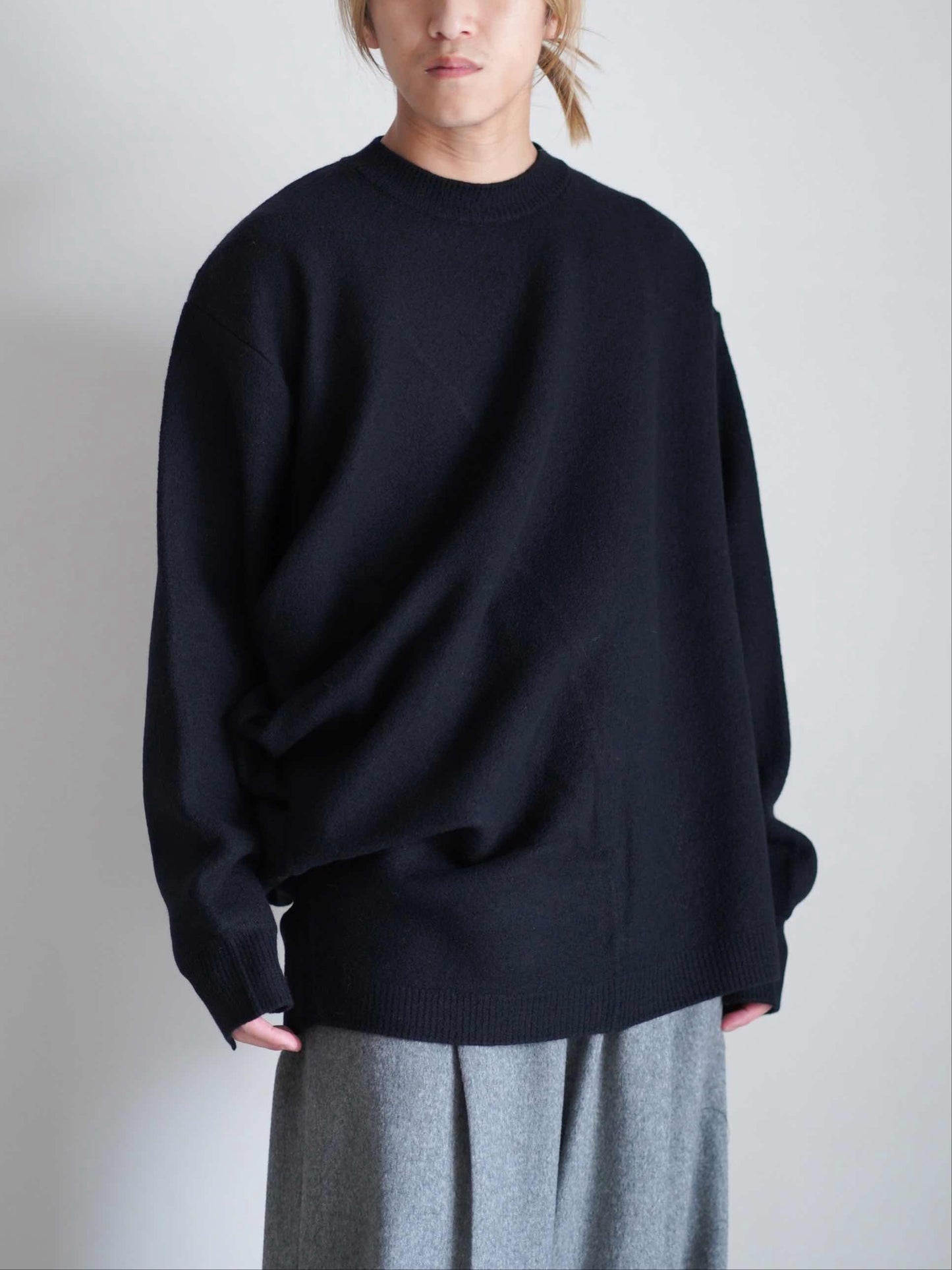 EXTRA FINE WOOL KNIT DEFORMED LS
