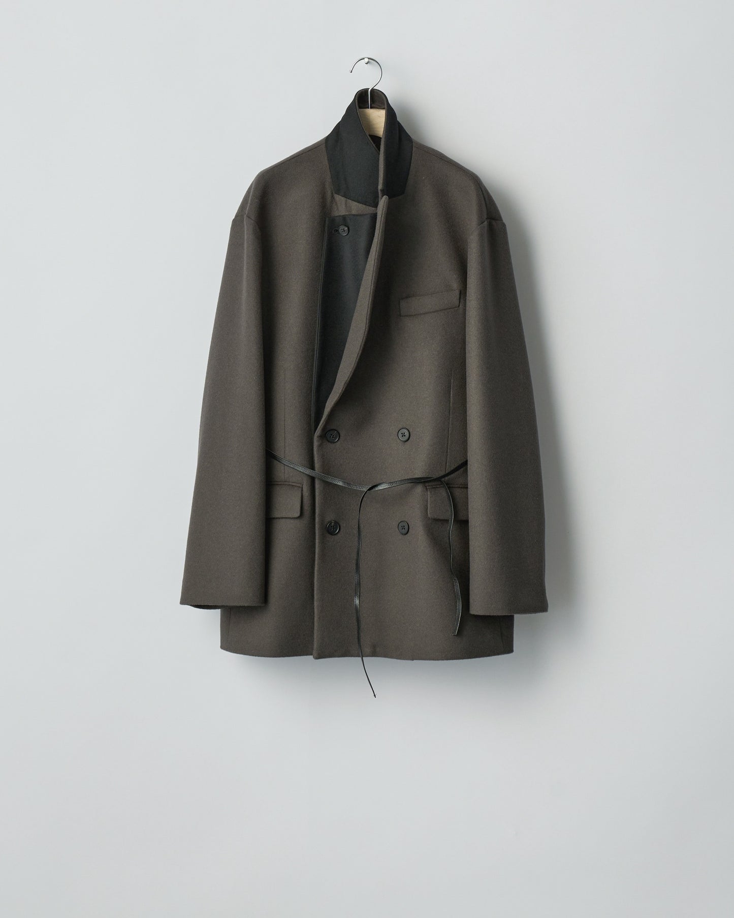 OVERSIZED DOUBLE LAPELLED JACKET