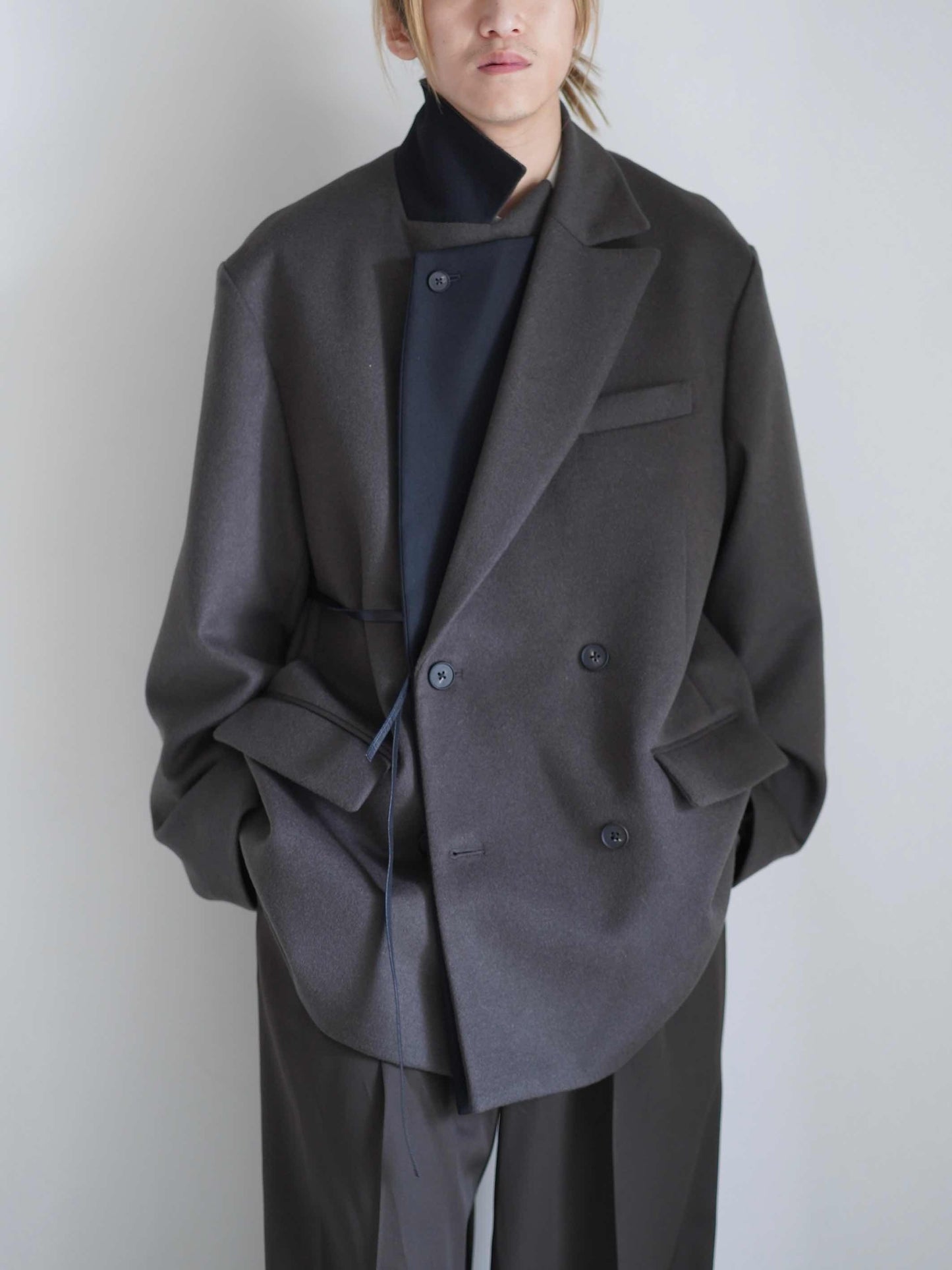 OVERSIZED DOUBLE LAPELLED JACKET