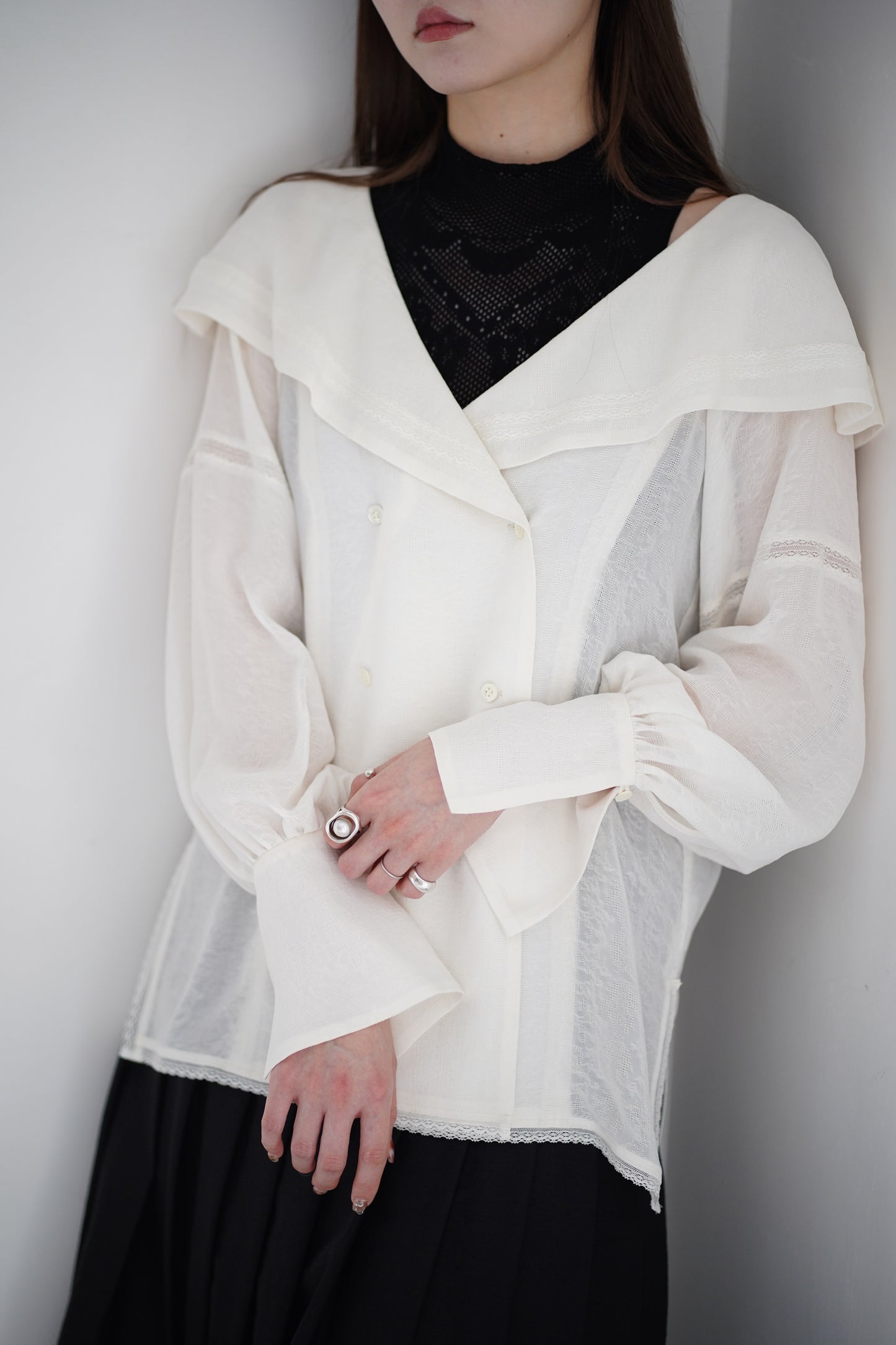 DAMASK LACE KNIT TURTLENECK BODYSUIT