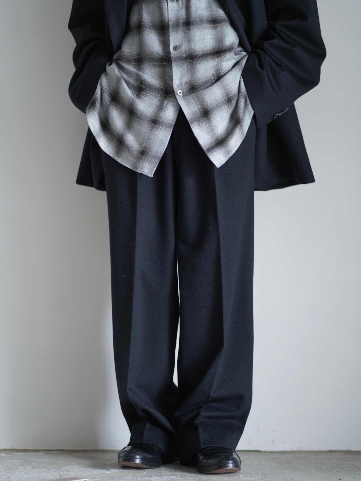 W/CA BEAVER STRAIGHT TROUSERS