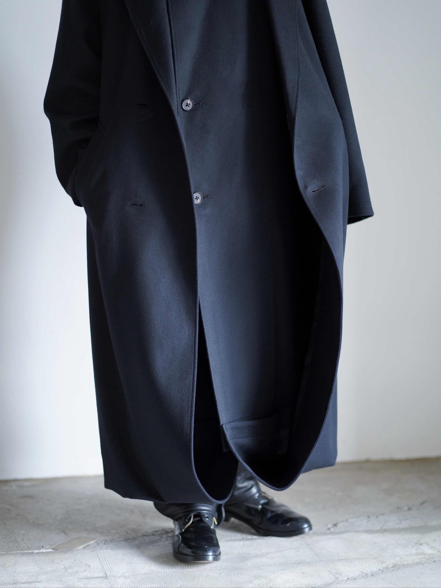 OVERSIZED LAYERED COMBINATION COAT