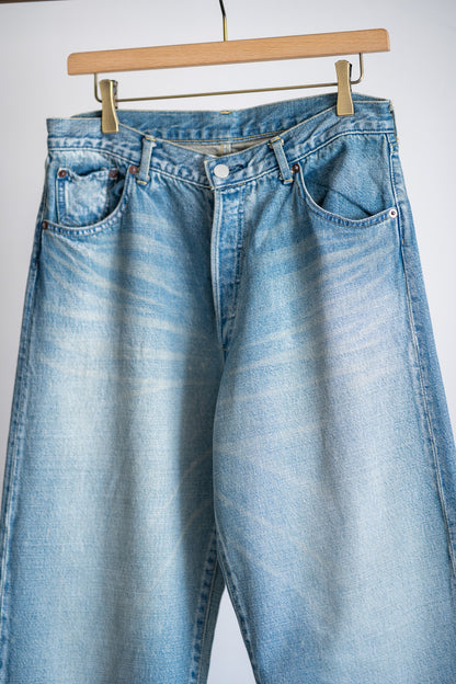 OVERSIZE FIT DENIM PANTS