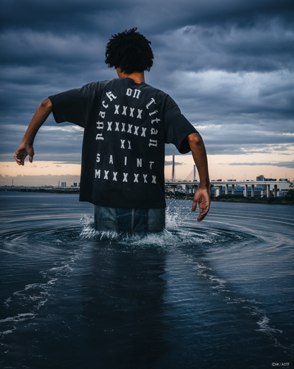 C77 / AOT_SS TEE / ATTACK ON TITAN