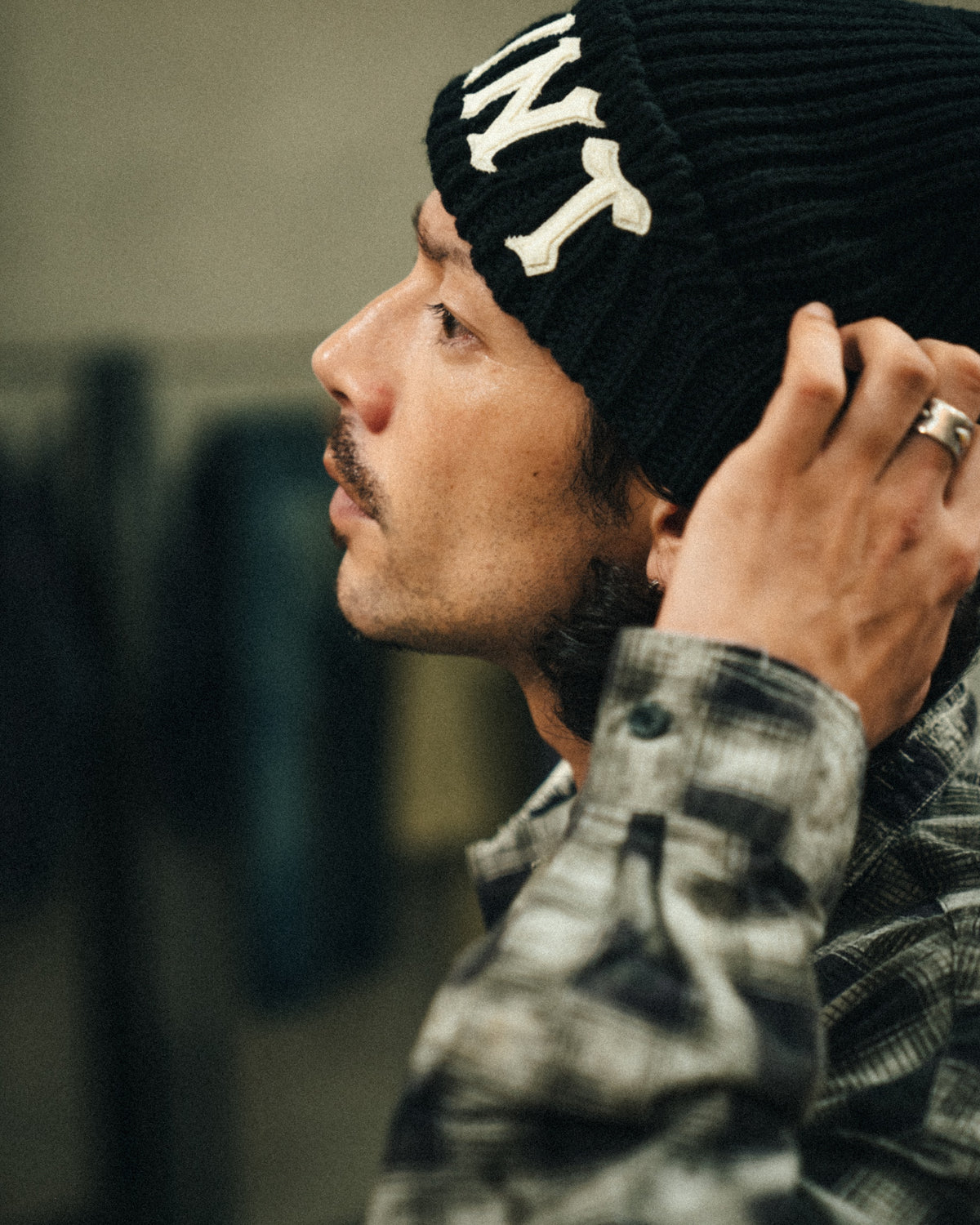 078 KNIT CAP / SAINT